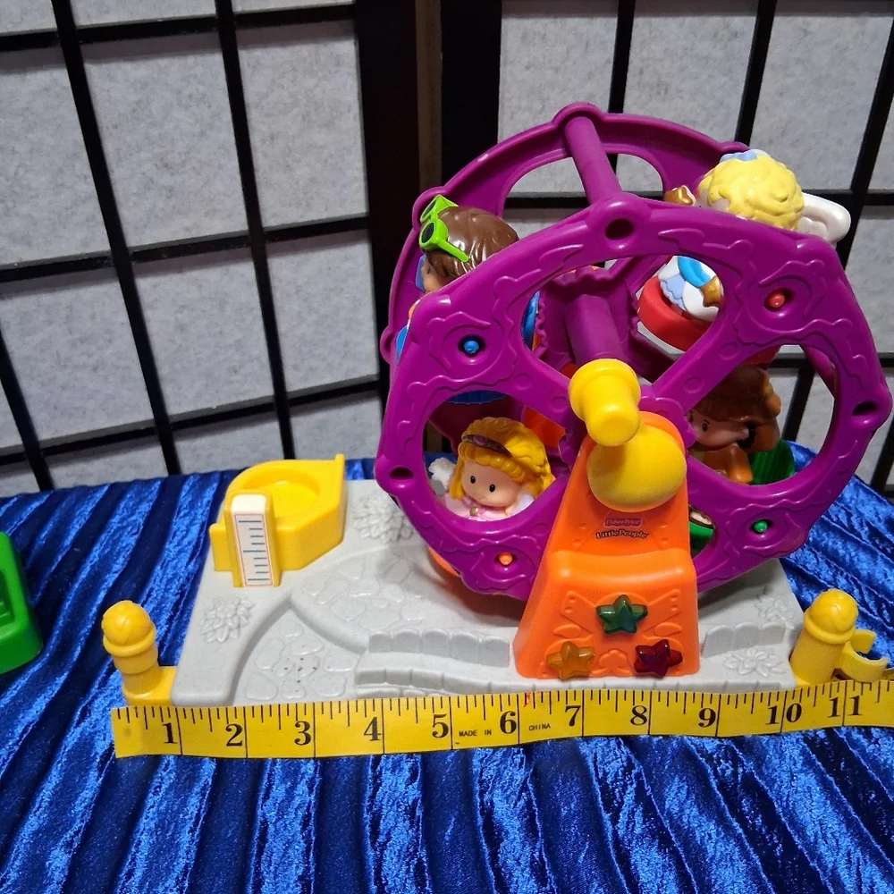 Fisher-price Carnival Musical Ferris Wheel 2003. Grocery Store Market - Picture 10 of 16